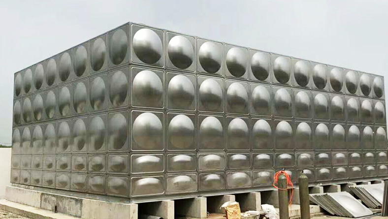 不銹鋼水箱常見(jiàn)的六大特點(diǎn)介紹